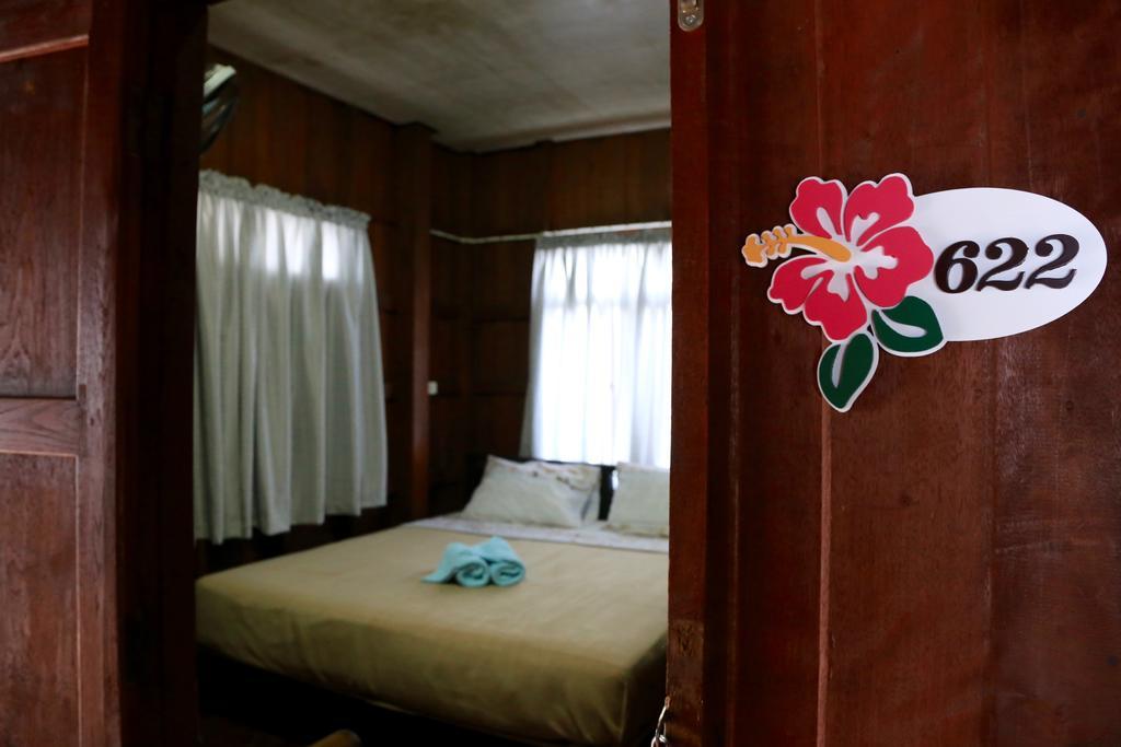 Siriwan Hostel Τσιάνγκ Μάι Εξωτερικό φωτογραφία