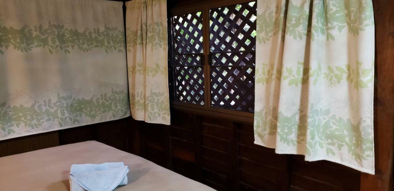 Siriwan Hostel Τσιάνγκ Μάι Εξωτερικό φωτογραφία